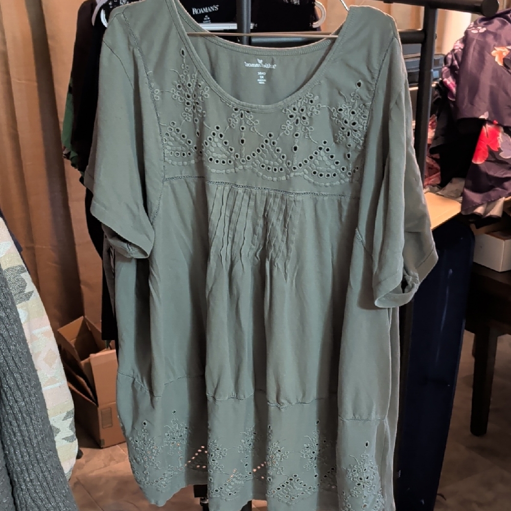 Woman Within Olive Embroidered Tunic Pit To Pit 36" And Top To Bottom 29".  5X